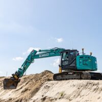 SK230SRLC 7 C KEMP GROUP NL 3 scaled 800x500