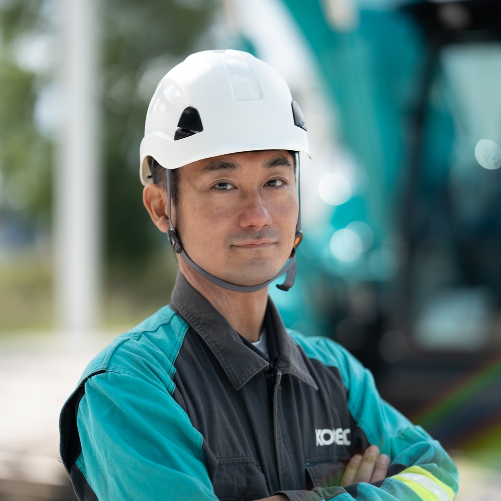 Demolition Masa Portrait 1000x1000