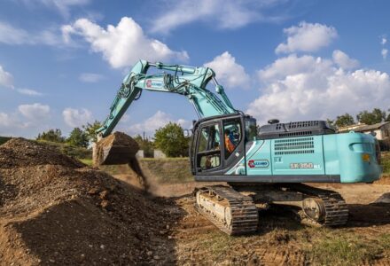 Story SK350LC 11 3 800x500